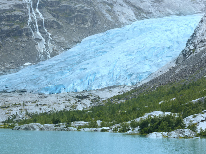 DÍA 5 (viernes). Región de Voss - Glaciar de Nigards - Regiónde Los Fiordos.