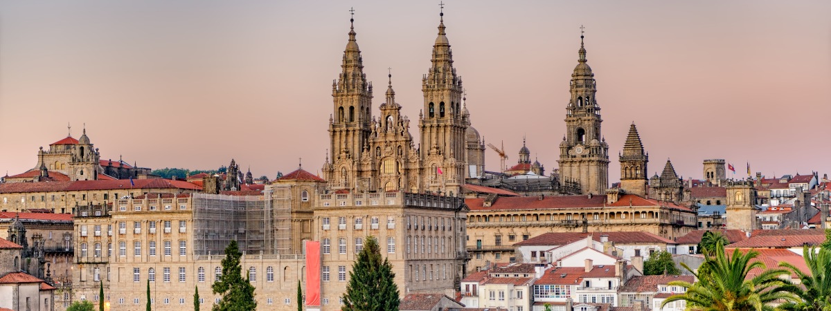 Circuitos Culturales «Camino de Santiago» Salidas especiales con bus desde origen