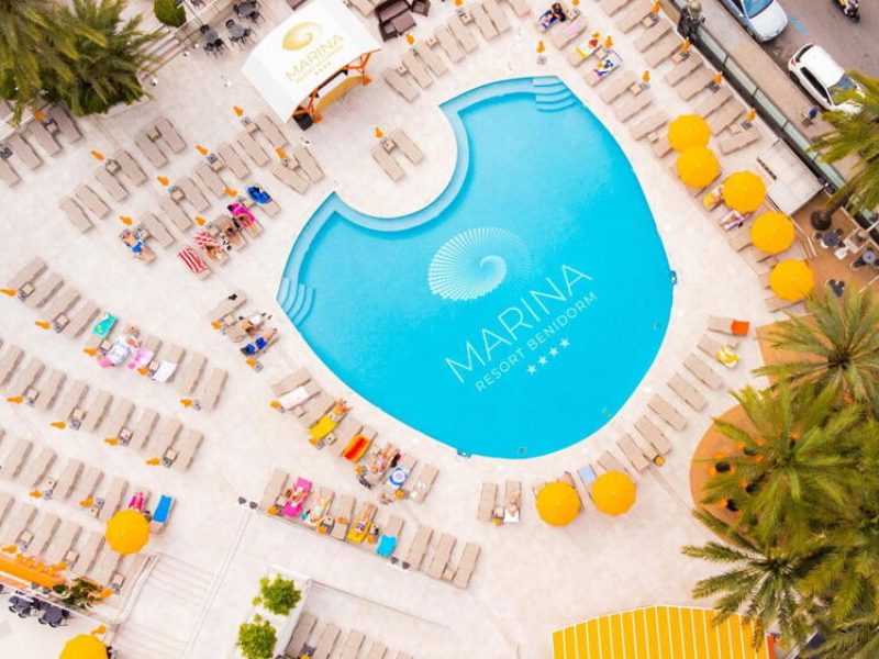 ESCAPADA Fin de Año «Hotel Marina Resort 4*» a Benidorm – Cena de GALA SERVIDA